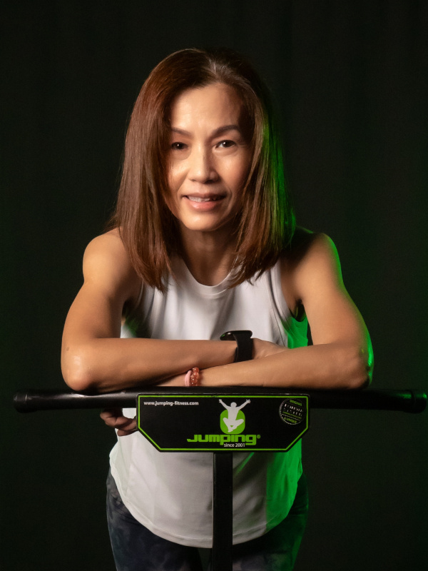 jumping fitness instructor jaclyn yeoh